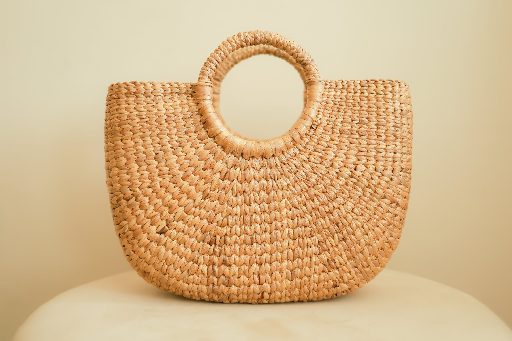Lanta Sustainable fashion straw handmade bags