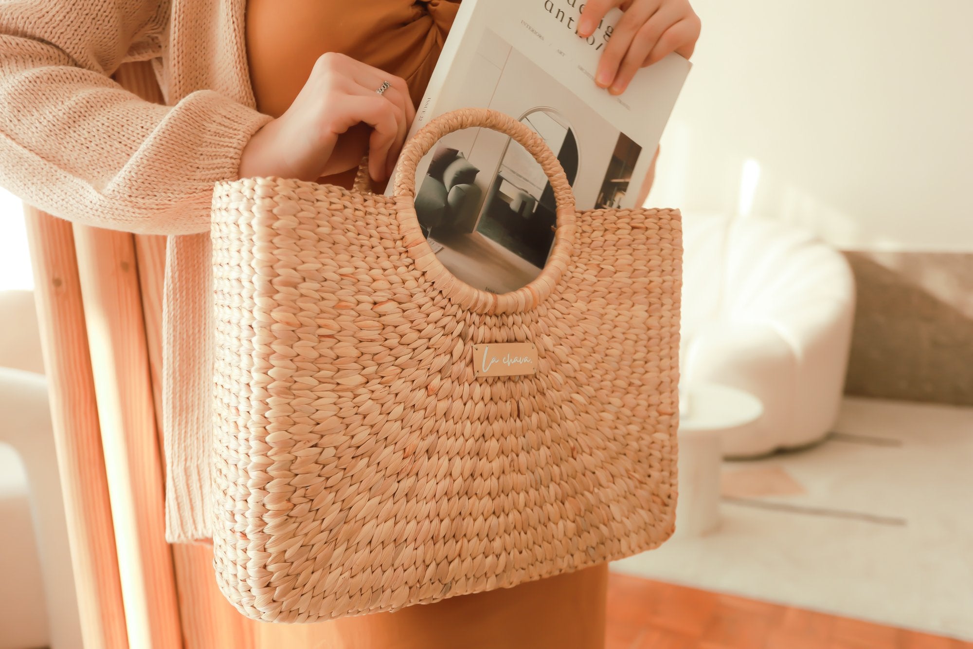 Phi Phi Sustainable fashion straw handmade bags